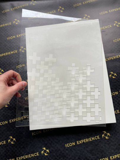 Set of plastic cross stencils (3 pieces)