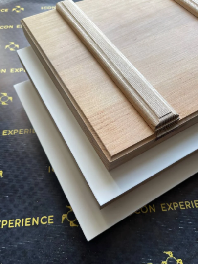 Gessoed wooden icon boards with raised borders and oak bracers 25x30cm (10x12")