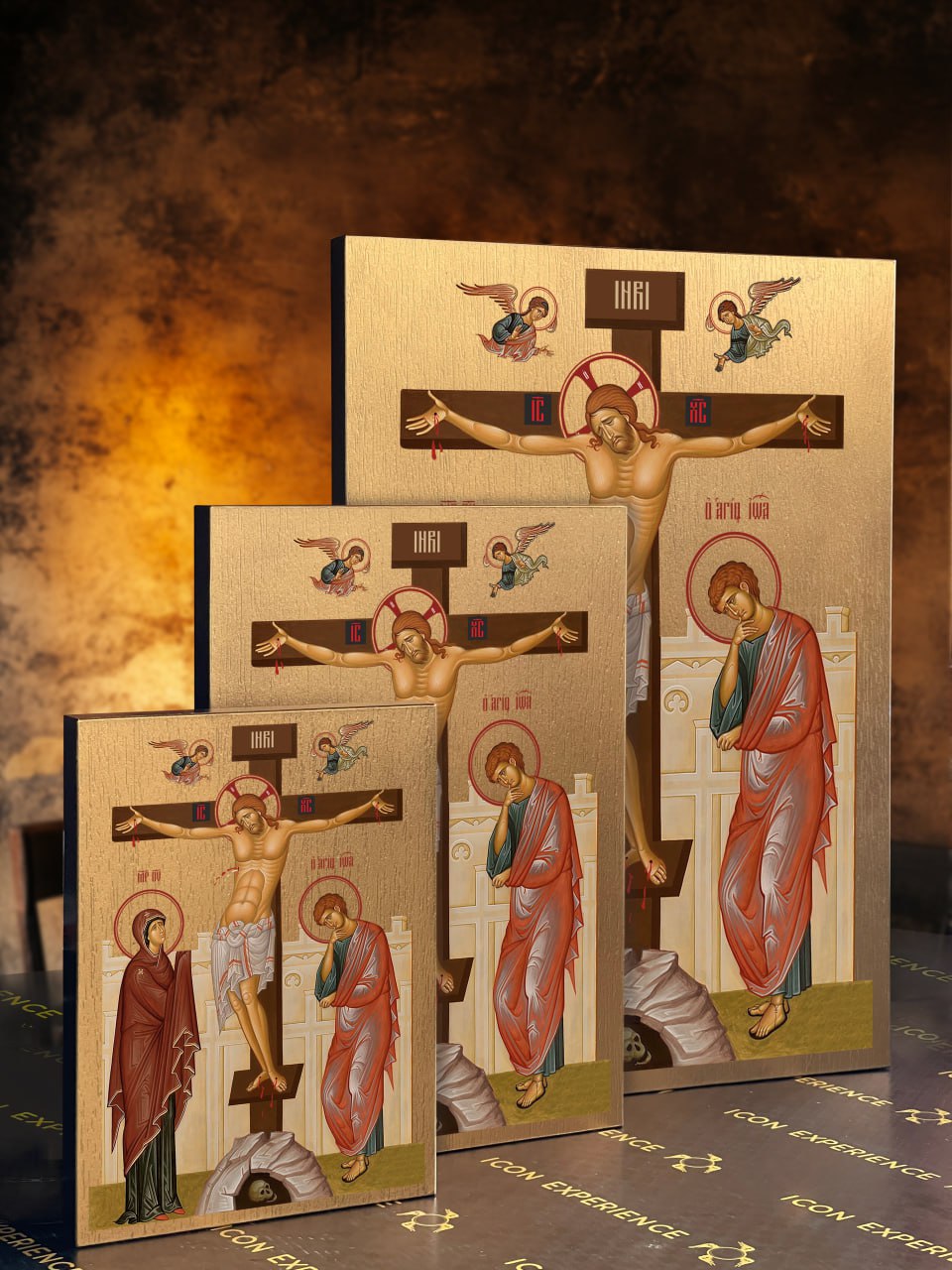 Crucifixión de Jesucristo, Icono impreso sobre madera